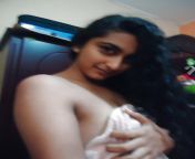ep8 xhcdn com 000 121 348 480 1000.jpg from srilankan nude show