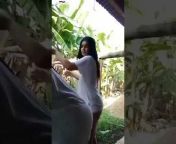 hqdefault.jpg from 2 bathing indian aunty outdoor videos