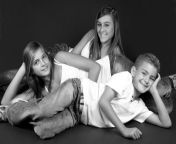 s portraits 26 b.jpg from 2 sister and brother