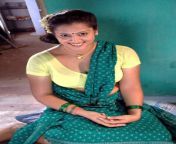 radha bra show.jpg from tamil aunty saree blouse bra fungali boudiw fuck comadeshi actress megha nude songs
