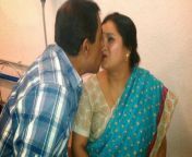 aunty kissing uncle.jpg from www village aunty uncle bf sex
