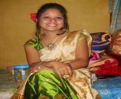 assamese girl in traditional muga sadar mekhela dress indian deshi girl 6.jpg from assames sax video