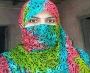 desi hijab girl pic 2016 282129.jpg from desi webcam hijabi capture
