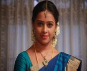 actress sri divya latest cute hot exclusive blue saree navel show spicy photos gallery for vellakkara durai tamil movie 5.jpg from sri divya hot vellakara durai