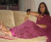 6njadubu.jpg from indian aunty leg feet chain toe