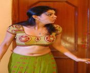 kamna jethmalani hot navel in petticoat 2.jpg from indian aunty in blouse peticoat
