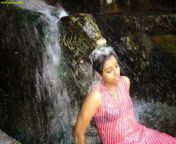 desi beautiful girls and housewife bathing new pictures 4.jpg from desi