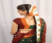 iduppu.jpg from aunties hips curves in saree