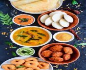 south indian food platter idli sambhar vada dosa chutneys 144914344.jpg from southindian fre