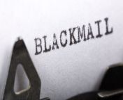 blackmail letter.jpg from father blackmail and daughter