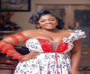 1537819725 936 nigerian lady goes viral as photos of her massive cleavage hits the internet photos.jpg from nigeria cleavage