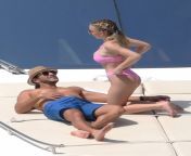 sydney sweeney in a bikini with her boyfriend jonathan davino in capri 04.jpg from bikini bf