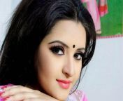 bangladeshi actress pori moni beauty and lipsticks unseen pics4.jpg from very sexy face bangla actress puja video