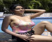 hot bathing and towel pictures of indian actresses61.jpg from indion bath hot