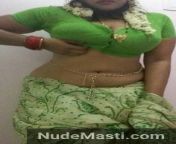 sexy south indian aunty in green saree jpgv1648024805 from nude aunty wear saree photo