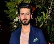 cafe 95fac38a 83ba 11e6 92b8 e7f1e026a3c4.jpg from pakistani actor fawad khan latest viral sex video with co star