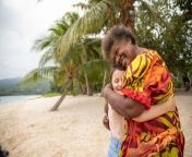a girl hugging a local woman in vanuatu 768x512.jpg from vanuatu local