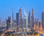 dubai foto 01 jumeirah emirates towers hero exterior.jpg from dubai da