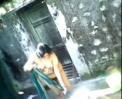 tamil bath sex videos 2.jpg from tamil village open bathroom kuliyal videonika kapur xxx video