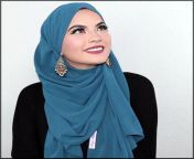 turkish hijjab showing earrings.png from www hijab