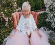 90 year old birthday grandma senior princess swns 1024x526 l9zif1 jpeg from 90 granny