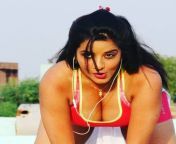 main qimg 0fbd278a054a3e26e664b97ec146eaef.jpg from bhojpuri actress monalisa bibi no sexy song