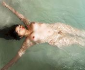 thenipslipbig1984.jpg from loren de la naked nude