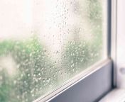 closeup of rain drops on window glass 803235854 51303ccd38d642d7b51d7eb0ec3b2171.jpg from hot whit seal broken