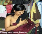 tamilhotaunty.jpg from aunt remove dress