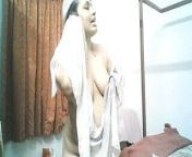 320x180 219.jpg from opu biswas xxxanjali bhabi nude woman fuckwww wapin alia batt