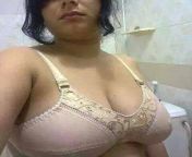 e9c96292a8c700d7d85ec1bd28e3c931.jpg from indian aunty huge boob bra busting xxx