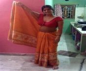 82f471cc9dc09d27fce0043366b1556c.jpg from indian aunty petticoat saree