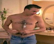 55102d29aa5c625a270ec393f1d076f7.jpg from kevin costner shirtless bulge