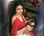 587ee021b059a49db15253205838c3db.jpg from aunty in red blouse wearing sari showing cleavage and hot