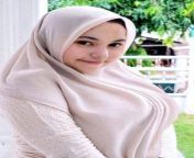 5d91ec2d4dd2d8bdcec60aee04c51f10.jpg from hot beautiful big brest muslim hijab photo