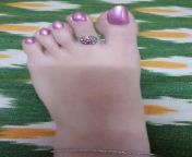 6d5915314556c3e0865616f7963bbd49.jpg from sexy indian toes nails