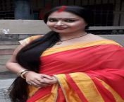 0914aabf1a707525388103e63c673991.jpg from indian most beautiful aunty full saree removing sex