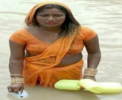 09b82bfda356cc454972343f4a5fe9f1.jpg from tamil aunty bath removing saree b