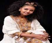 0c024a17ac0f019c8557c11ef22e0bbe ethiopian dress ethiopian beauty.jpg from free habesha