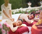 394344e8789dc0614fda63276b6ebe51 spa massage honeymoon ideas.jpg from honeymoon massage and xxshn