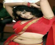 3f1b2fbbe95cd97fff2431c30a78e2db.jpg from south indian aunty show her boobs