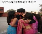 ef34140f76a57828bda1a70dee745378.jpg from sexy indian kissing school