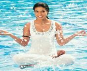 a5af36cb08fd1c19d890a33238f36a0a.jpg from kajol devgan bikinis images