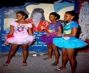 ac72a99f49eaf2873ba44fa34879902a.jpg from jamaican street passa passa bhalu women