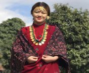 1308a28875d5f2f9fb9fe33a411b9298.jpg from nepal village woman long hair bathing