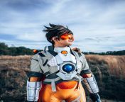 qng55t6bn5z61.jpg from overwatch tracer cospla