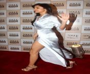 r78np3i4jd091.jpg from bollywood actress anushka sarma pussy fucking photo