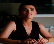 lena luthor tv female characters 39987194 245 290.gif from lena luthor nude