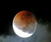 lunar eclipse 26 may 2021 1620324817.jpg from साल का पहला चंद्रग्रहण 26 को 124124क्या करें क्या ना करें chandragrahan 2021