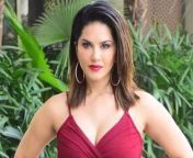 sunny leone reveals her ex boyfriend cheated on her two months before their wedding.jpg from saney liyon